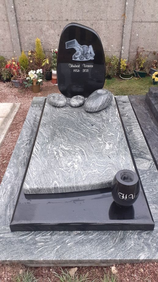 NOS DERNIERS MONUMENTS 
